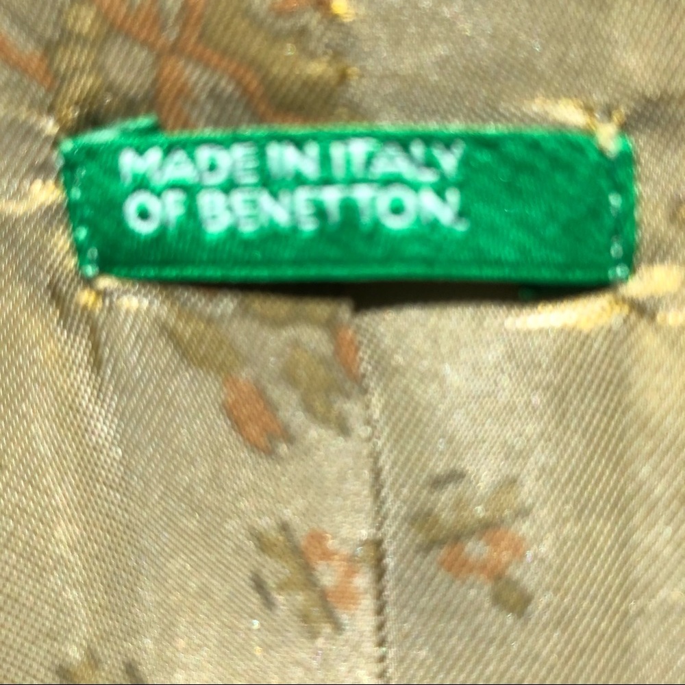 Blazer - Picture 4 of 7
